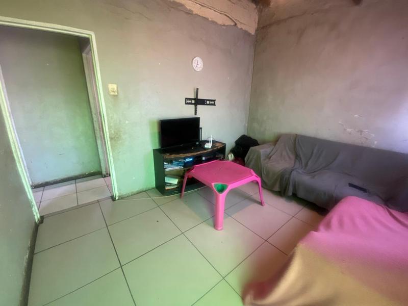 2 Bedroom Property for Sale in Ezibeleni Eastern Cape